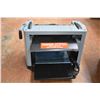 Image 6 : *Delta 12" Portable Planer (looks new or near new)