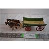 Image 1 : Cast Iron Horse and Wagon