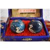 Image 2 : Glass Stress Balls, Souvenir Paper Weights