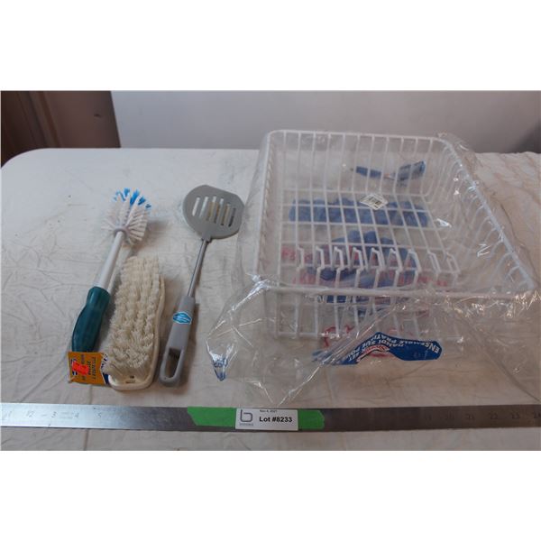 Misc. Items; drying rack, flipper, cleaning brushes