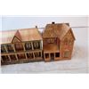 Image 4 : Minature house set made from wood and straw