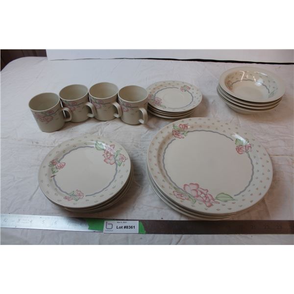 Sensation dinnerware set for four
