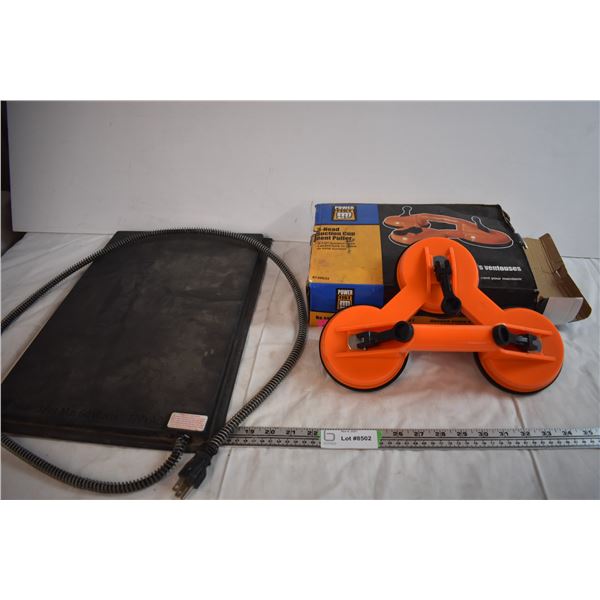 Heated Pet Mat (Light Turns On) and Power Fist 3 Head Suction Cup