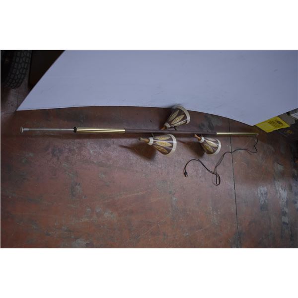 *Vintage Standing Lamp