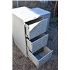 Image 2 : 3-Drawer Filing Cabinet