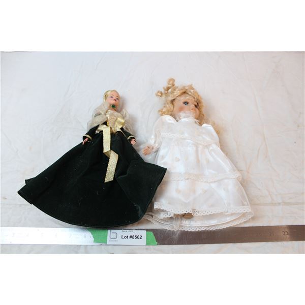 Porcelin doll in wedding dress, Vintage barbie