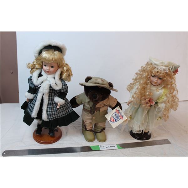 Porcelin dolls and Military bear