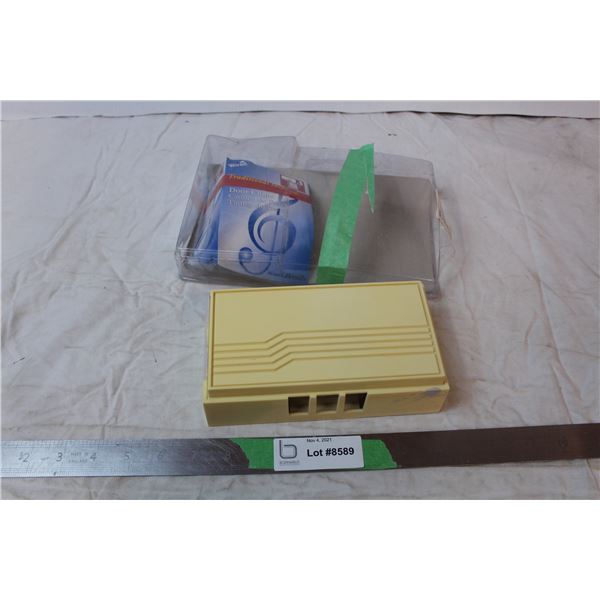 Traditional door chime