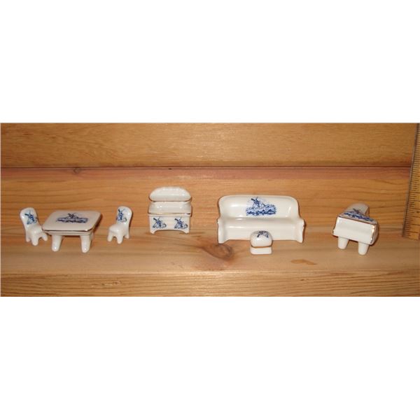 Japan porcelain miniature furniture