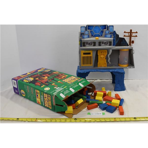 Box of Wood Blocks & Toy Play Set
