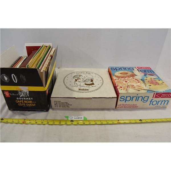 Cake Trays, Cookbooks & Decorative Plate