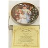 Image 4 : 3 Collector Plates – Christmas Themed