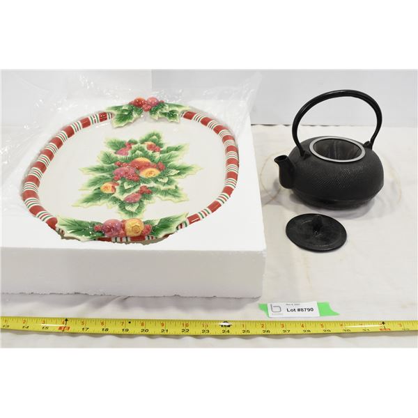 Decorative Christmas Serving Tray, Cast Iron Teapot
