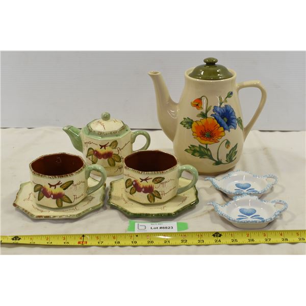 Teapots, Cups & Saucers, Tea Bag Holders