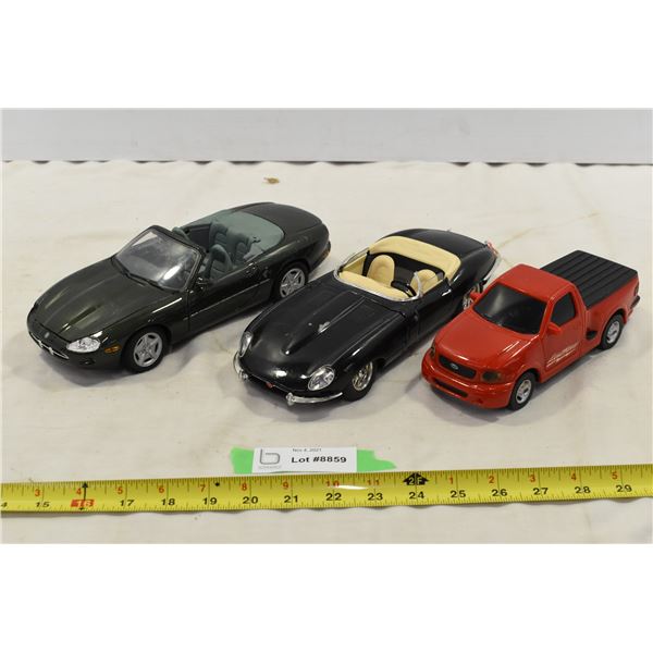 Metal Model Cars – 1 Plastic Truck