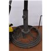 Image 4 : *Gas Weed Wacker, Umbrella Stand