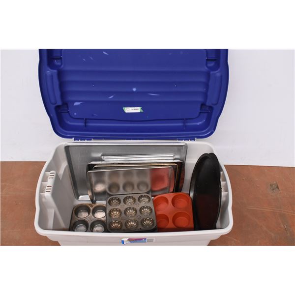 *Tote of Baking Sheets & Pans