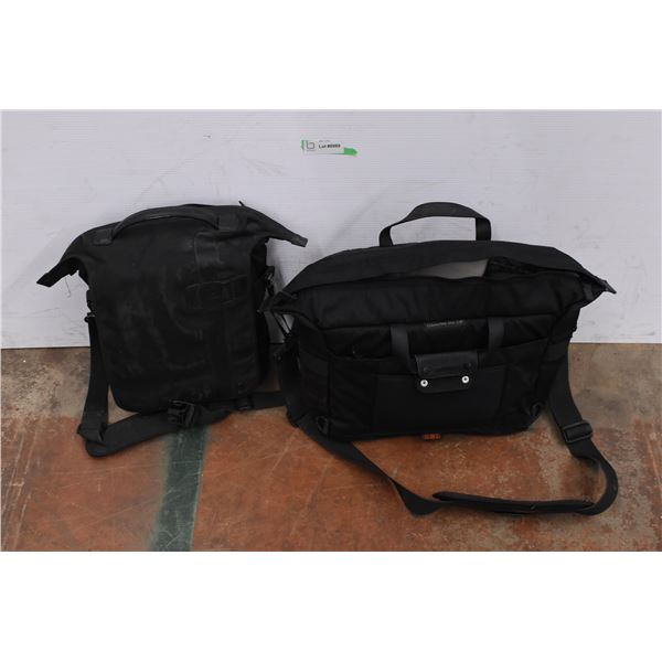*2 Padded Bags – LowePro