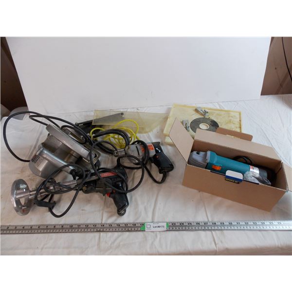 4.5" Angle Grinder (working), Black Decker Drill (working) + saw guards, 7.25" Skilsaw (not working,