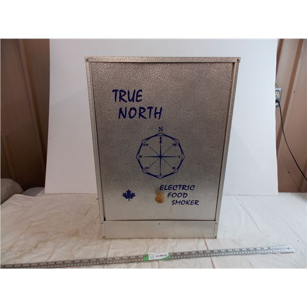 *True North Electric Food Smoker (16" wide, 2ft tall, 1ft deep) (plugged in and element gets hot - w