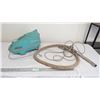 Image 1 : Vintage "compact" vacuum cleaner (works)