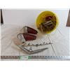 Image 1 : bucket of vintage car parts