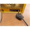 Image 2 : *Small 240V garage heater