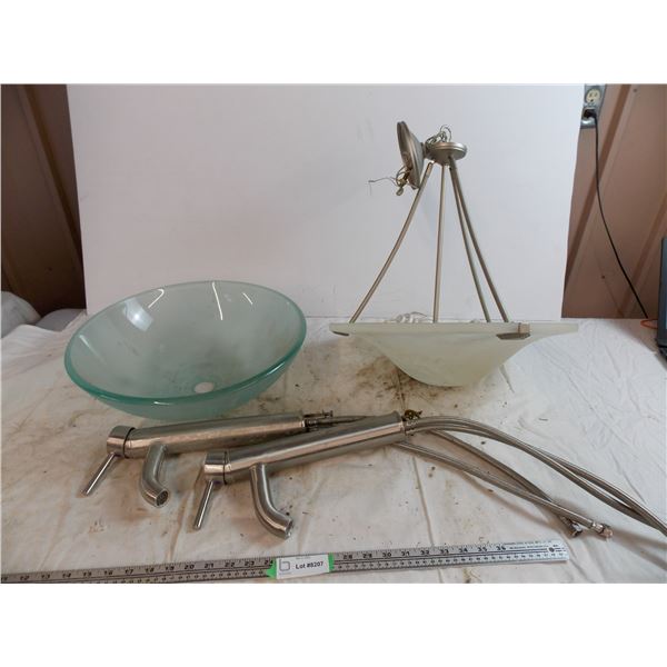 *Glass Sink with two faucets + ceiling light