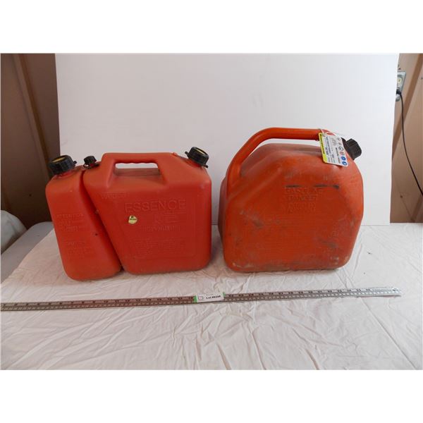 *Pair of gas cans (20Litre & 10L+3.5L)