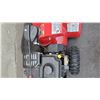 Image 4 : Red Brigs & Stratton 1450 Snowblower