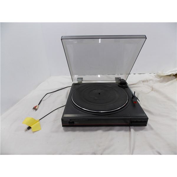 Toshiba SR-V12 Stereo Automatic Turntable (good condition but cannot test without power source)