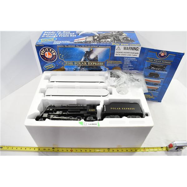 Polar Express Model Train w/ Box