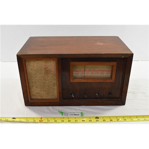 Vintage Westinghouse Radio