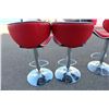 Image 4 : 4x Red Chrome Lounge Chairs (some damage)