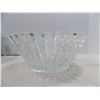 Image 2 : Crystal Glass Bowl and Wicker Basket