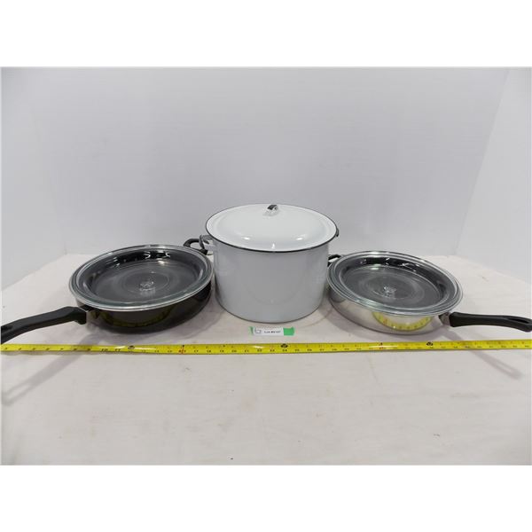 Enamel Pot and Teflon Pans w/ Lids