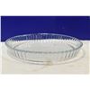 Image 2 : Sapphire Pyrex Pans, Decorative Plate and Ceramic Serving Plate