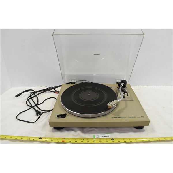 Pioneer Record Player