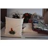 Image 1 : Christmas Wreaths, Pillows, and Crackers