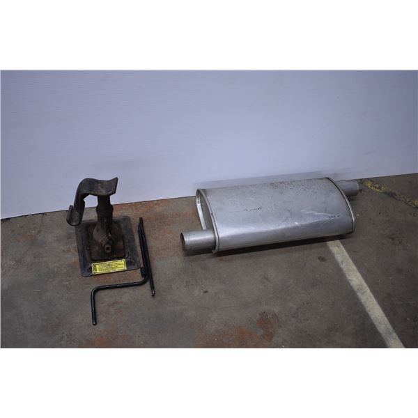 *Muffler and Bottle Jack