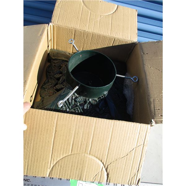 cast iron tree stand