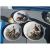 Image 2 : (3) bird collector plates