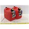 Image 1 : (2) 9.4 L Fuel Cans