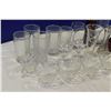 Image 2 : *Glasses & Vases w/ 9 Punch Bowl Cups
