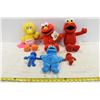 Image 1 : *Sesame Street Dolls w/ Talking Elmo