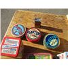 Image 3 : collector tins