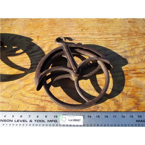 well pulley, 10"