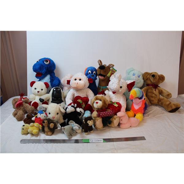 Lot of stuffed animals