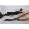 Image 2 : bottle capper, handsaw, ball hitch, impact gun, shears