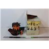 Image 1 : Pirate wine bottle holder with box
